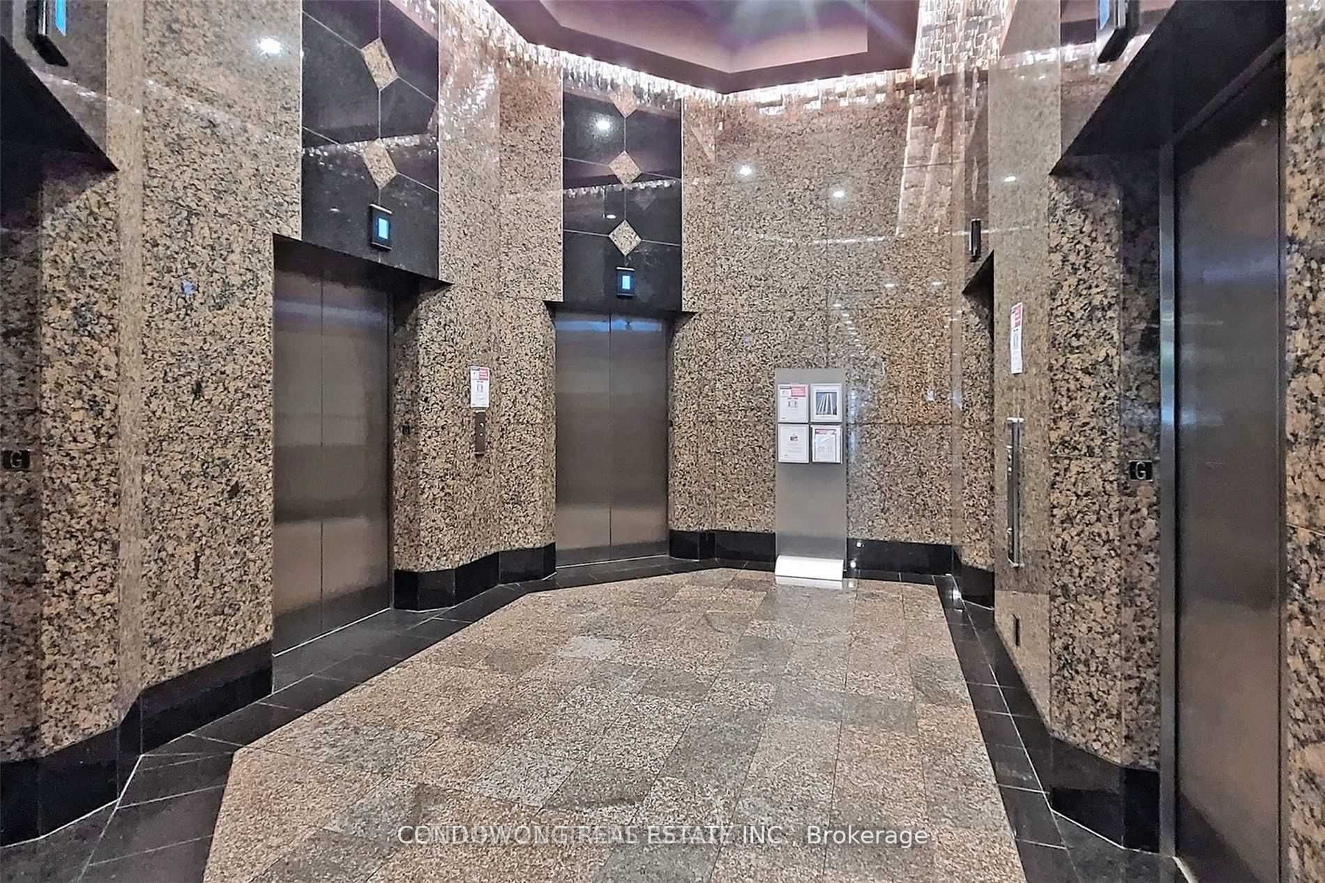 38 Elm St, #411