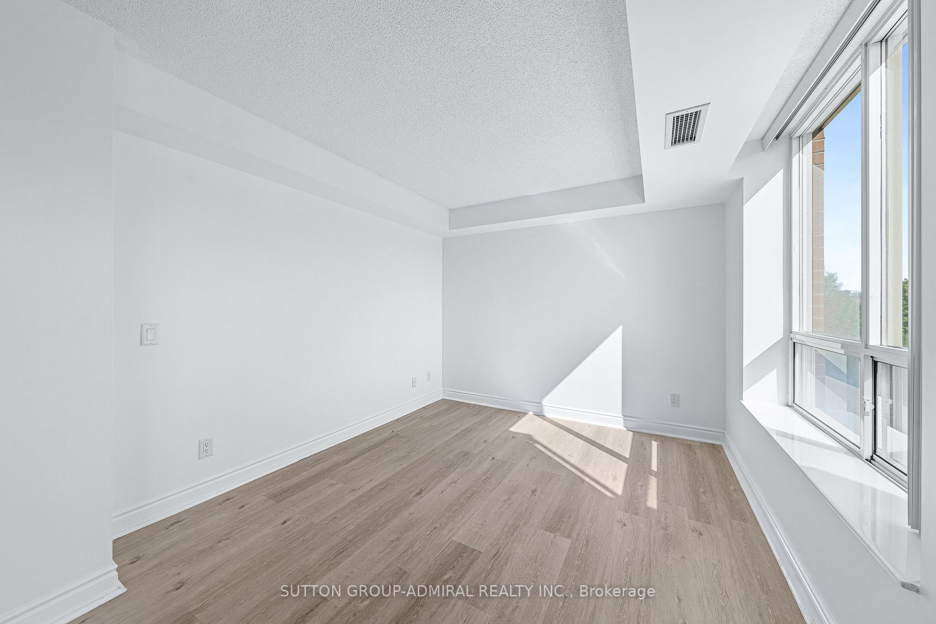 1103 Leslie St, #409