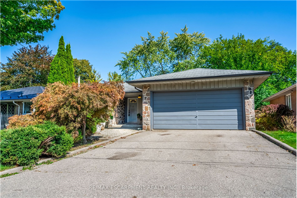 31 Wycliffe Cres, Toronto