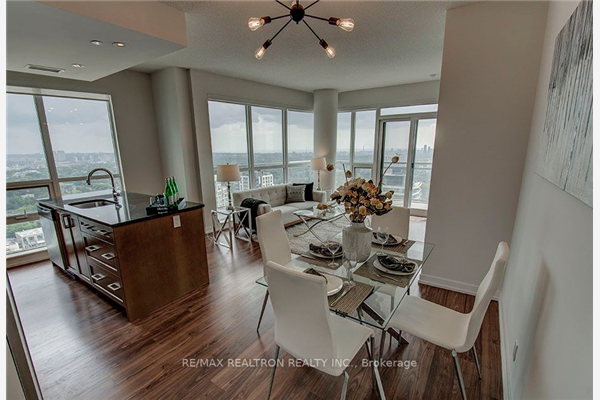 98 Lillian St, Toronto