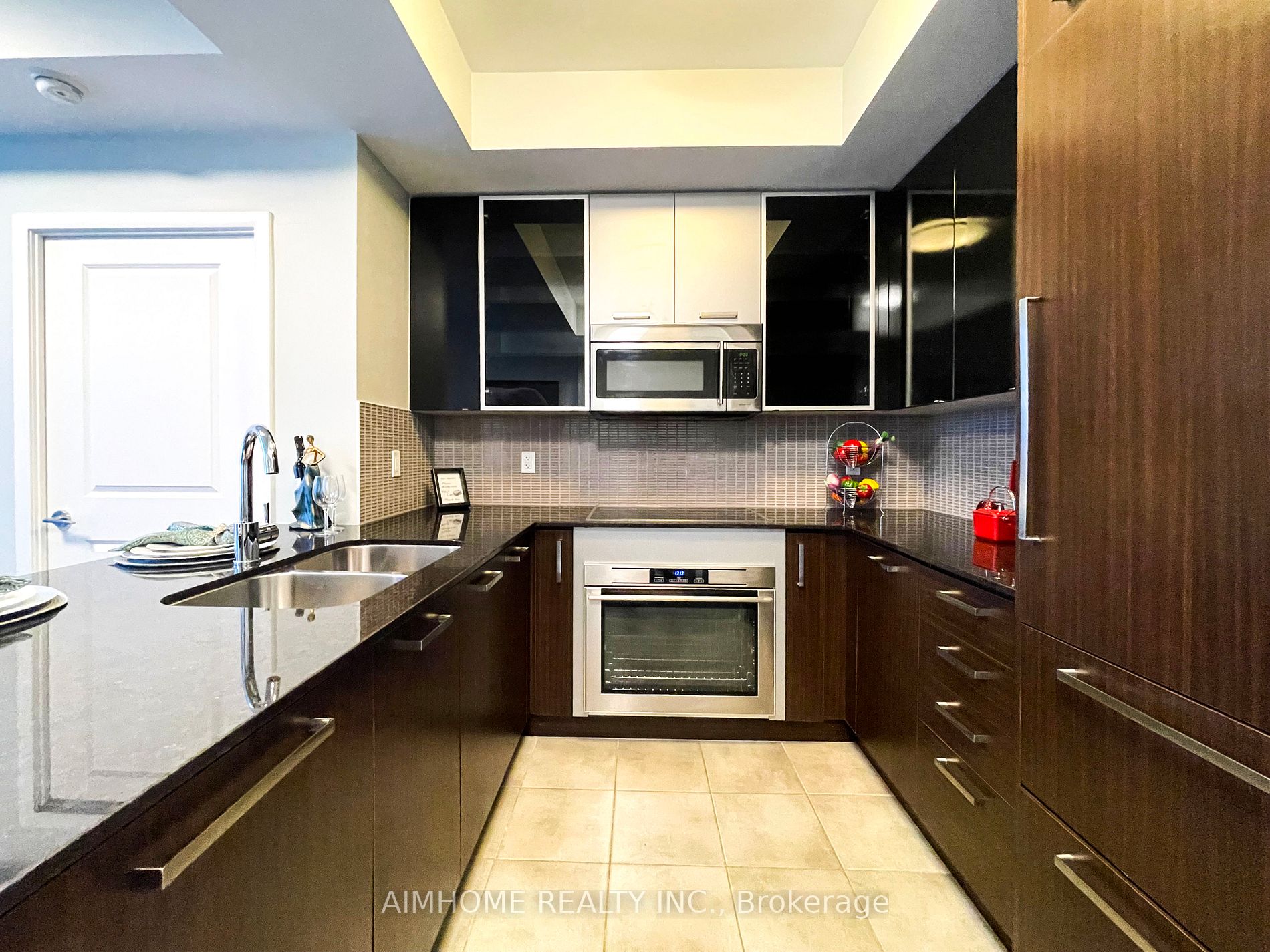 5168 Yonge St, #3215