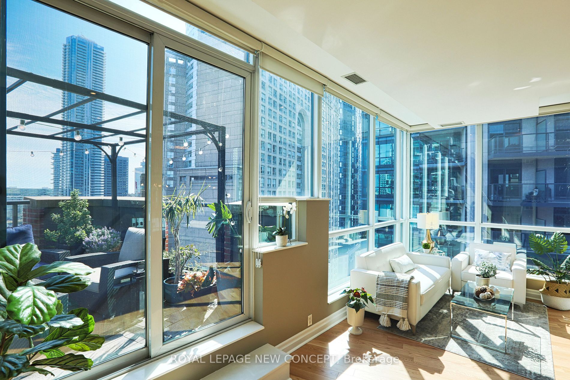 38 The Esplanade, #Ph01