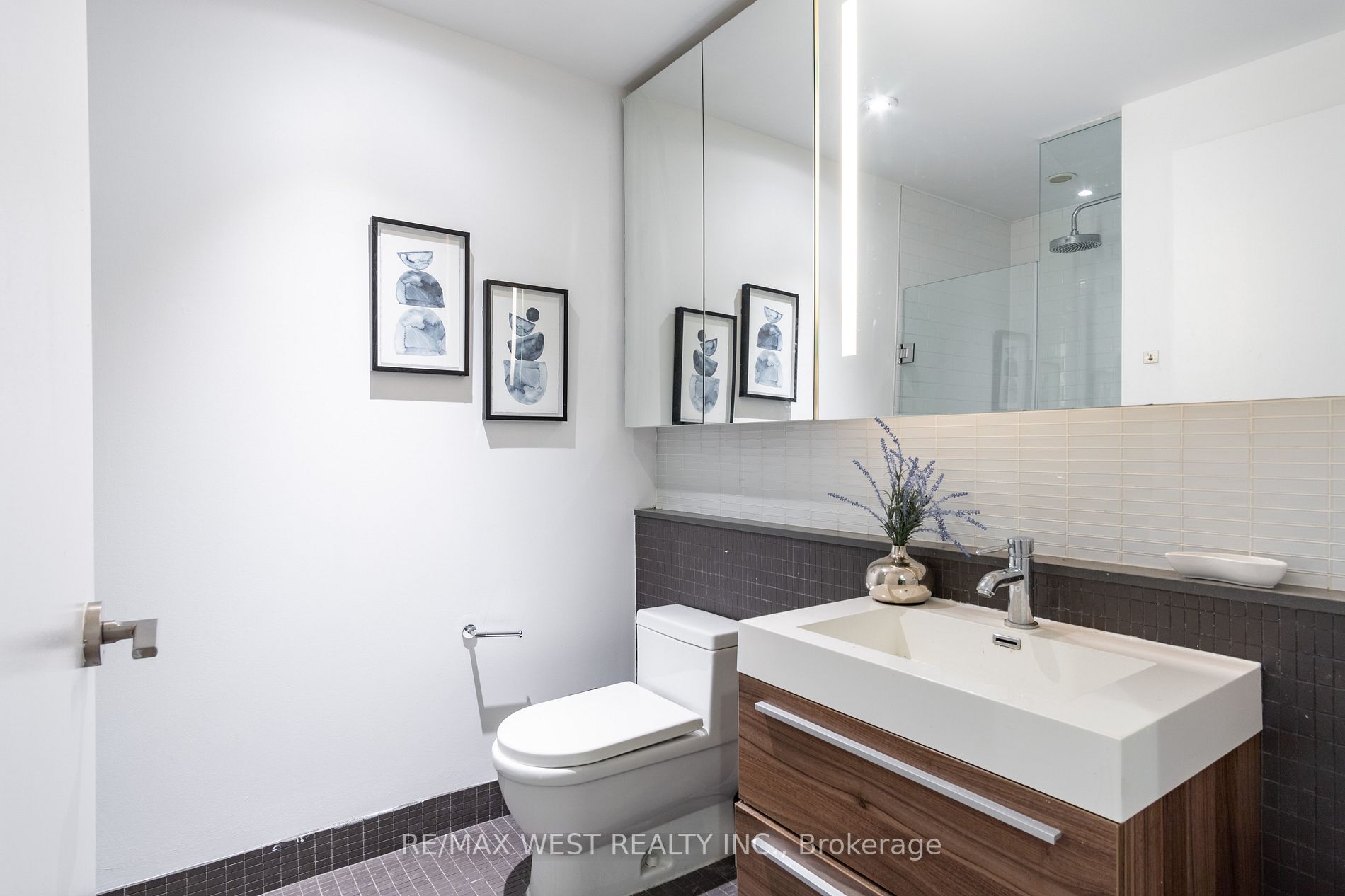 8 Dovercourt Road, #209