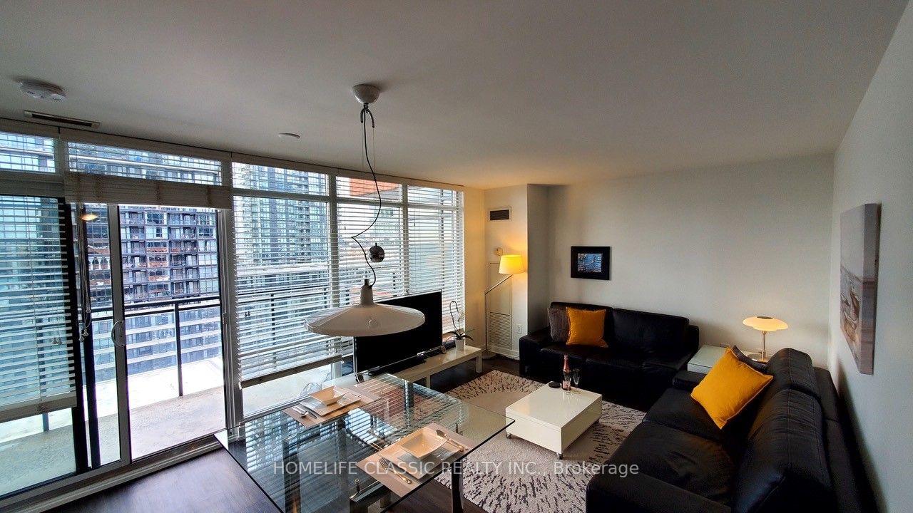 4K Spadina Ave, #1220