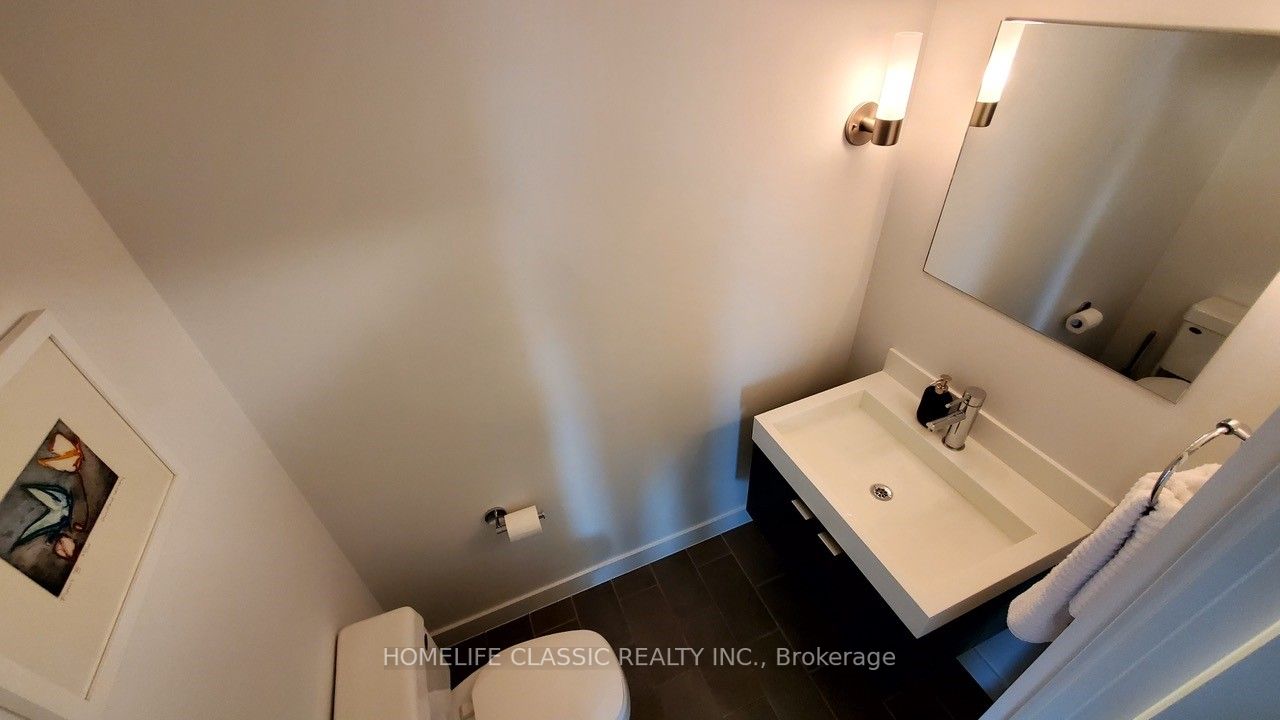 4K Spadina Ave, #1220