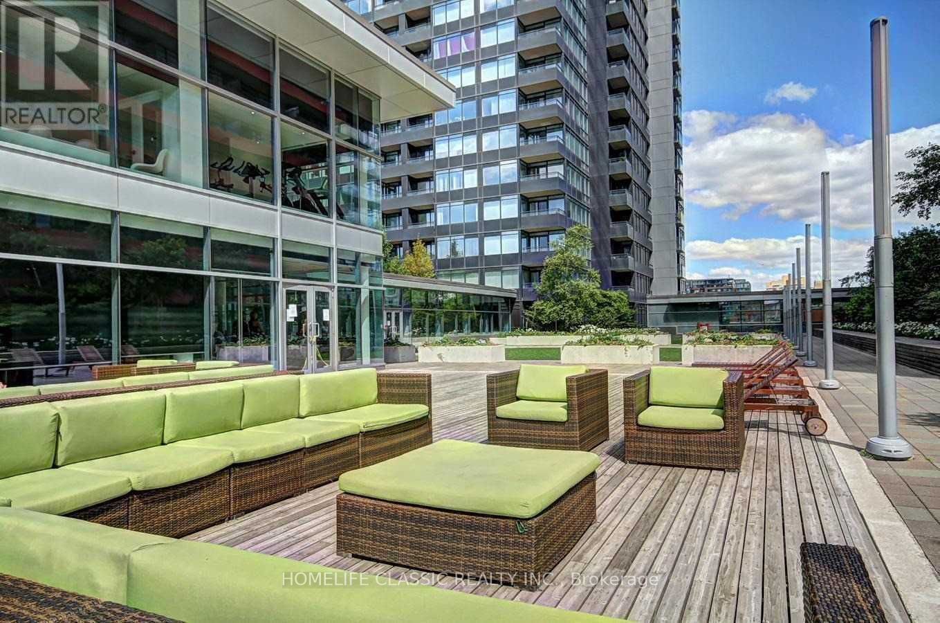 4K Spadina Ave, #1220