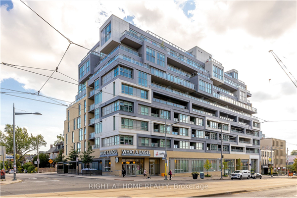 835 St. Clair Ave W, Toronto