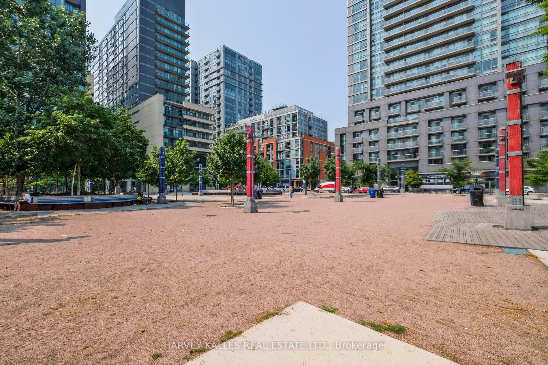 1169 Queen St W, #N309