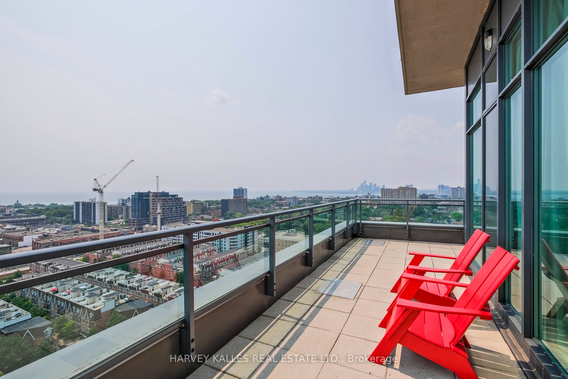 1169 Queen St W, #N309