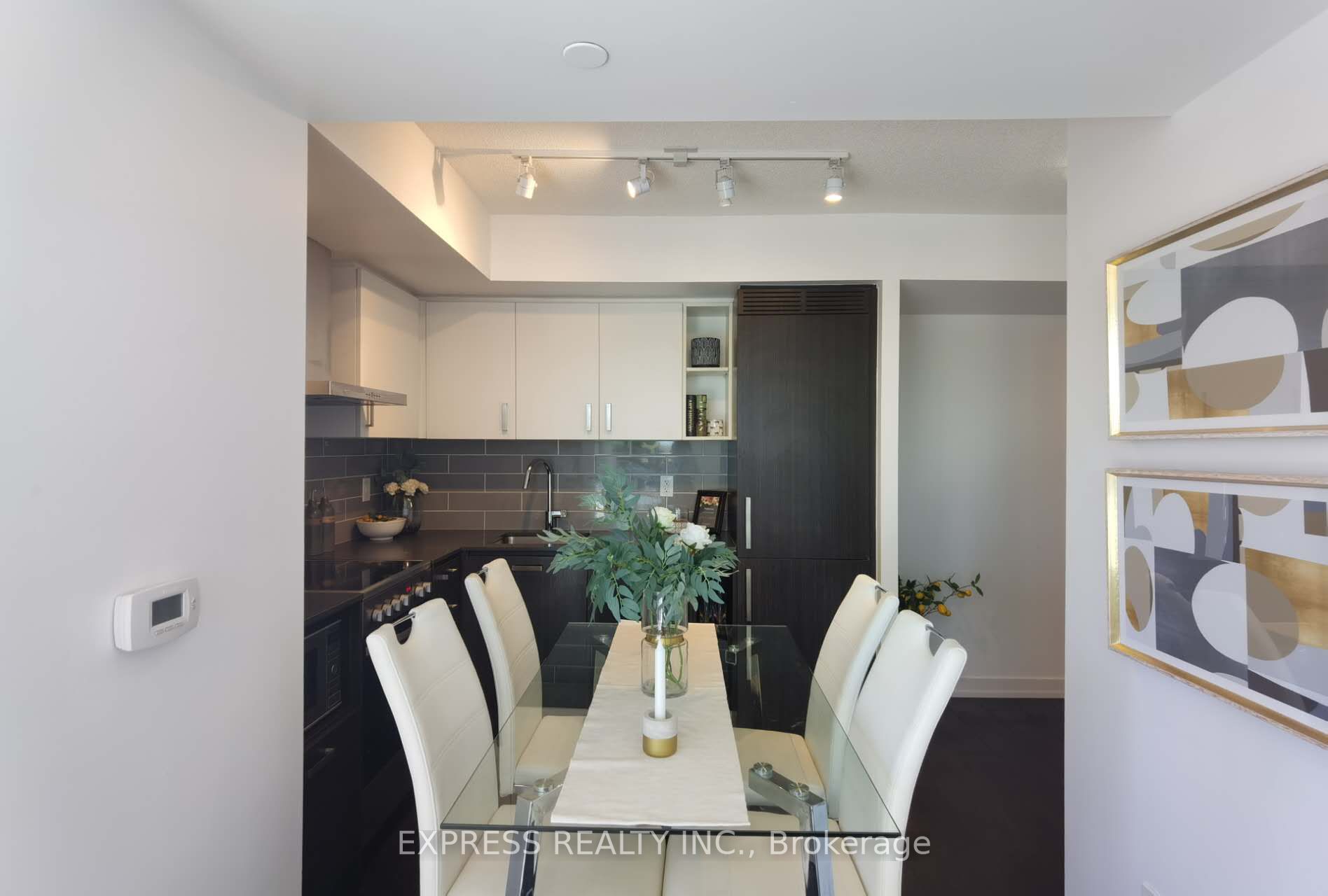 125 Redpath Avenue, #415