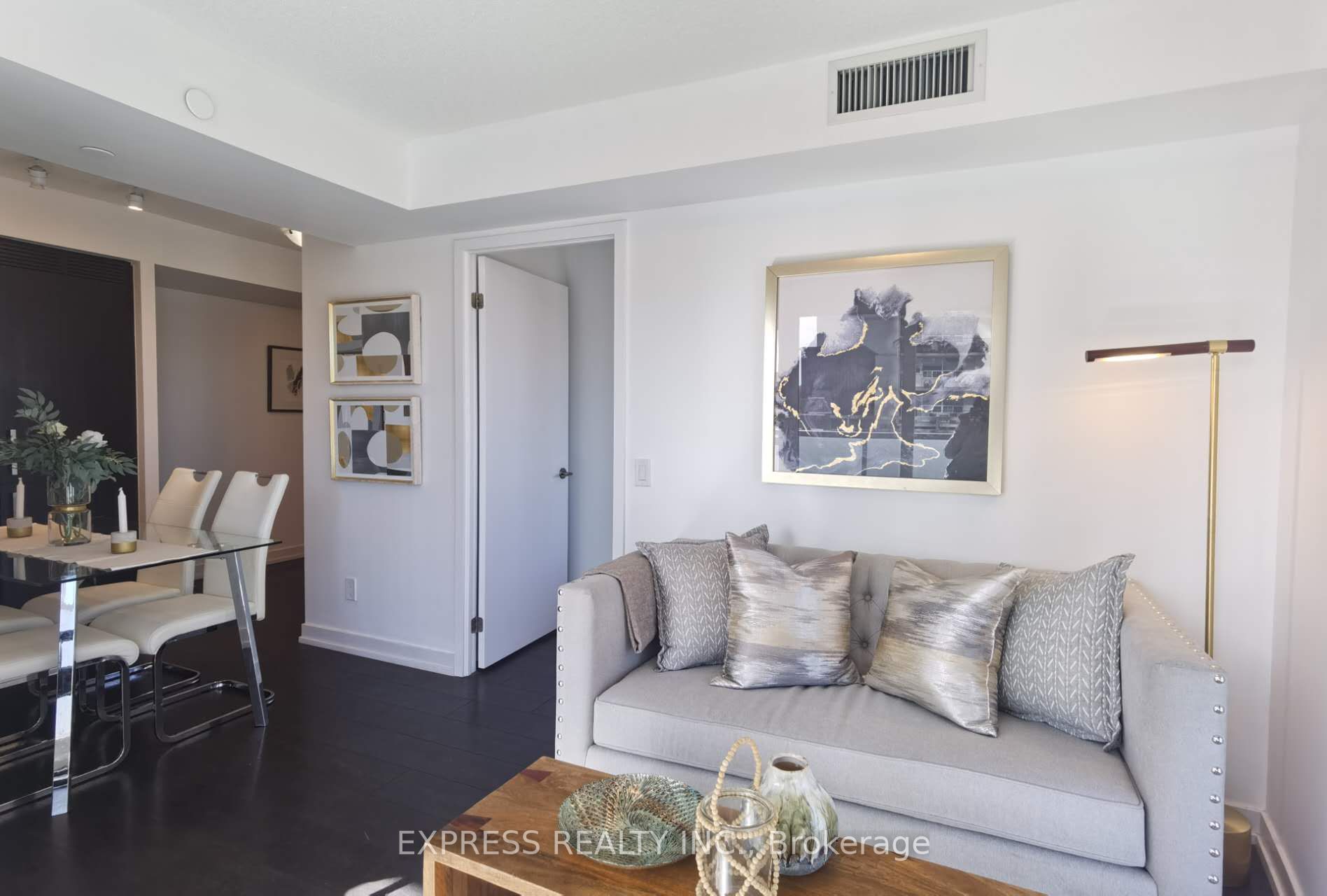 125 Redpath Avenue, #415