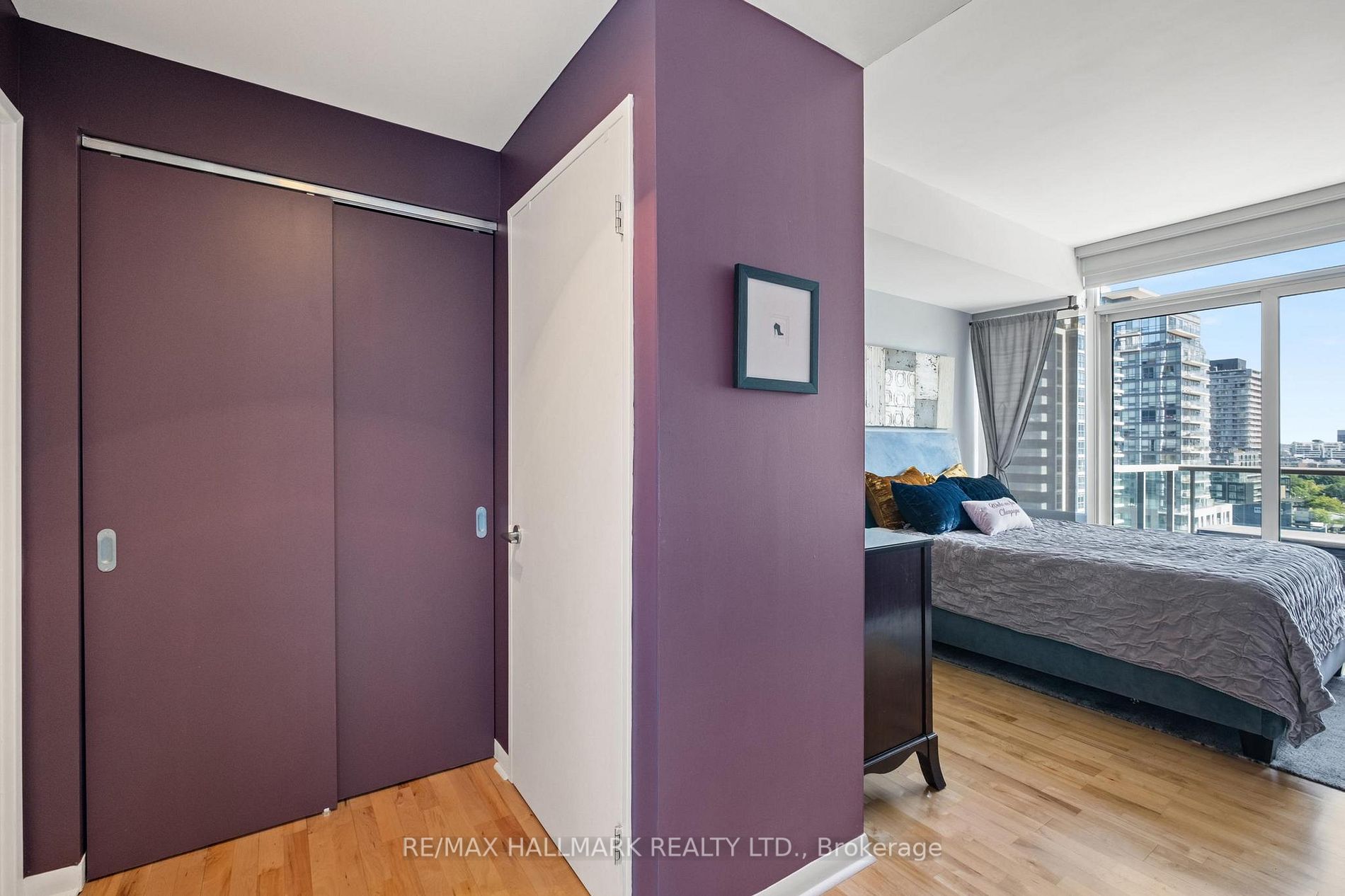333 Adelaide St E, #1205