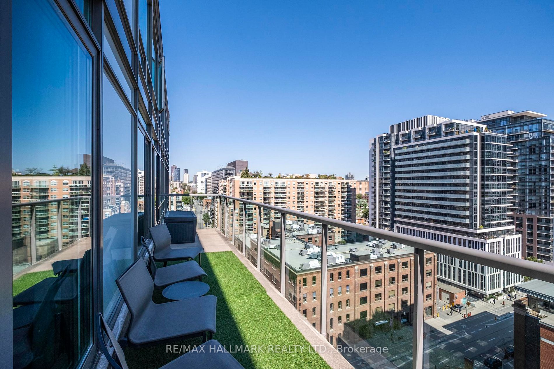 333 Adelaide St E, #1205