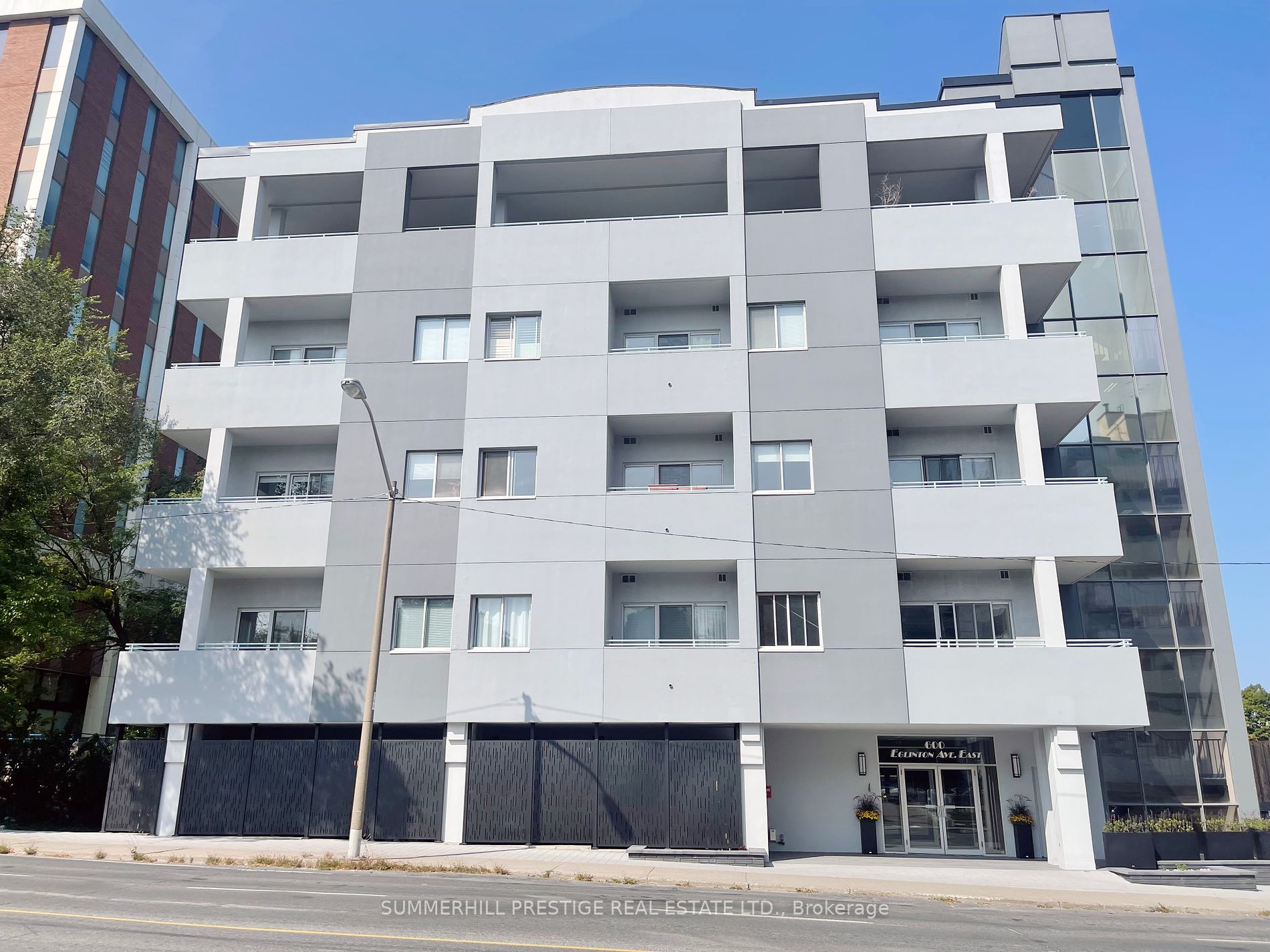 600 Eglinton Ave E, #102