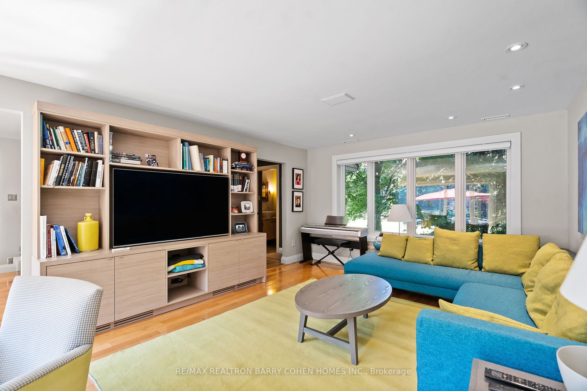 46 Sandringham Dr