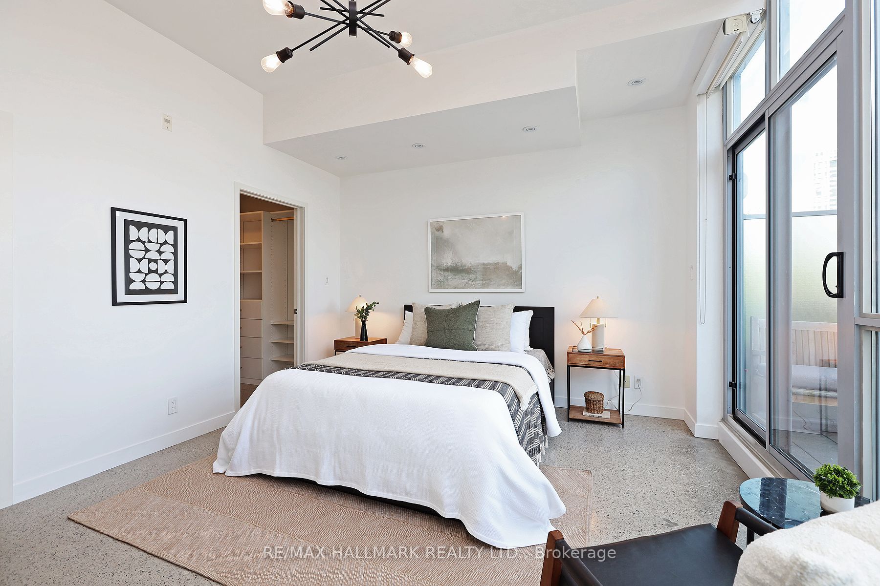 510 King Street E, #523