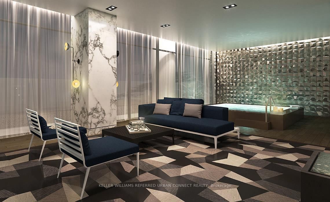 575 Bloor St E, #1504