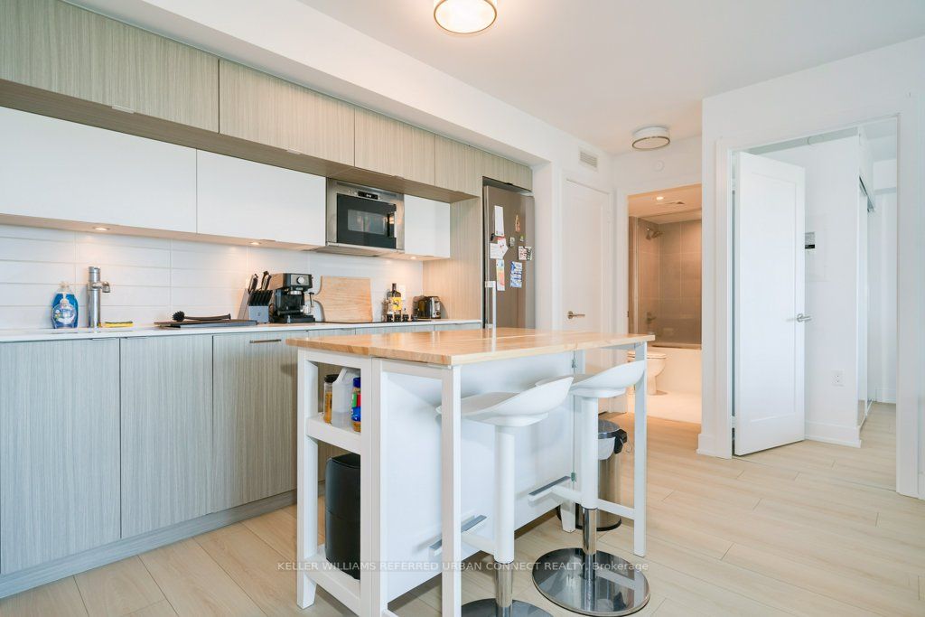 575 Bloor St E, #1504