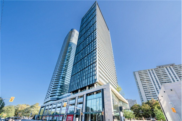 575 Bloor St E, Toronto