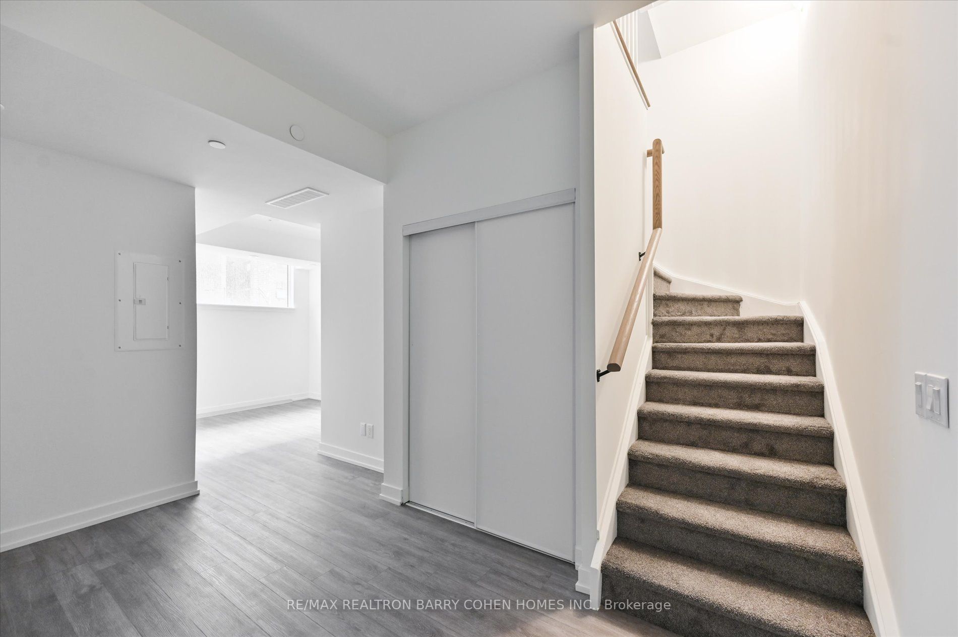 847 Sheppard Ave W, #24