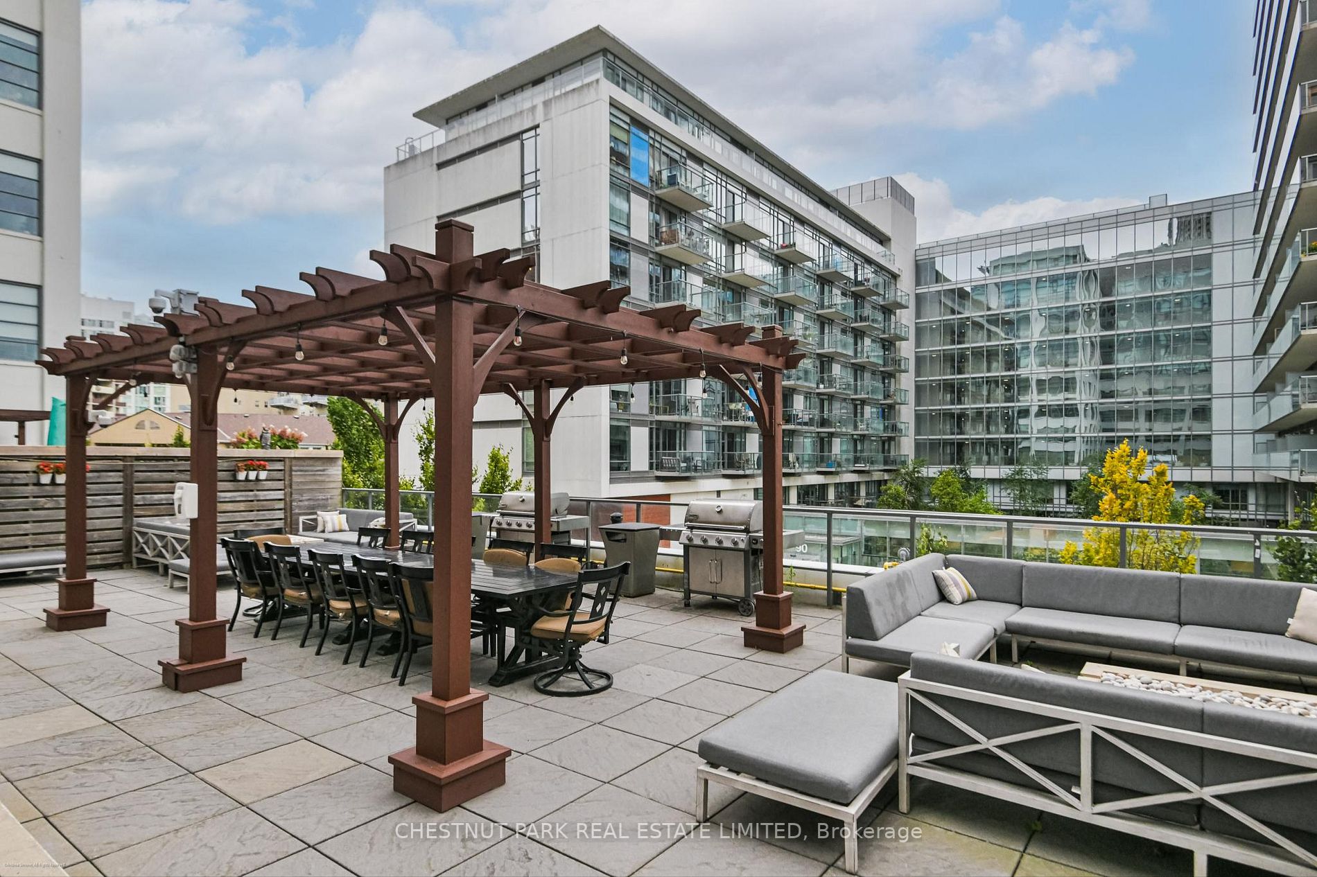 637 Lake Shore Blvd W, #617
