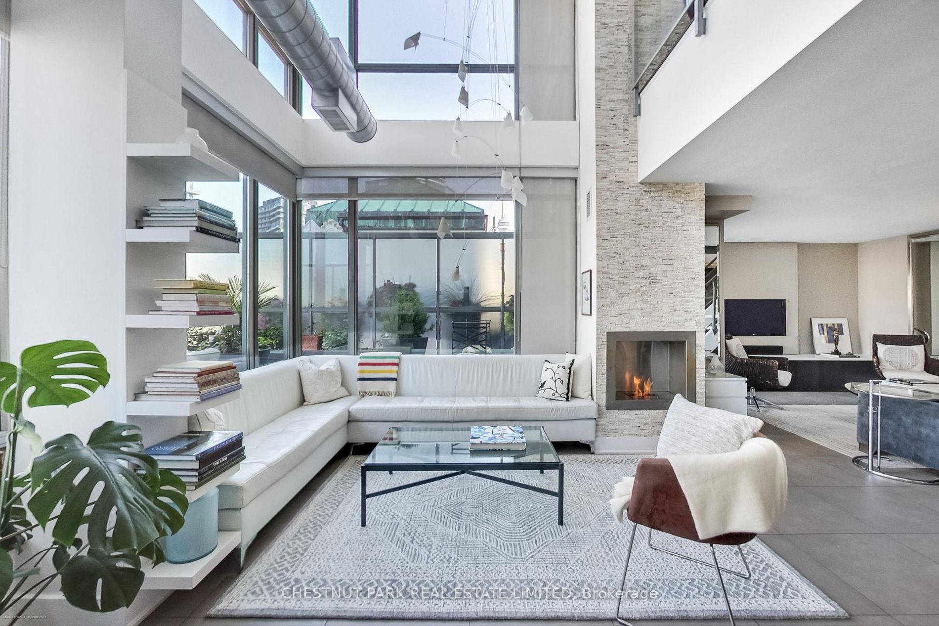 637 Lake Shore Blvd W, #617