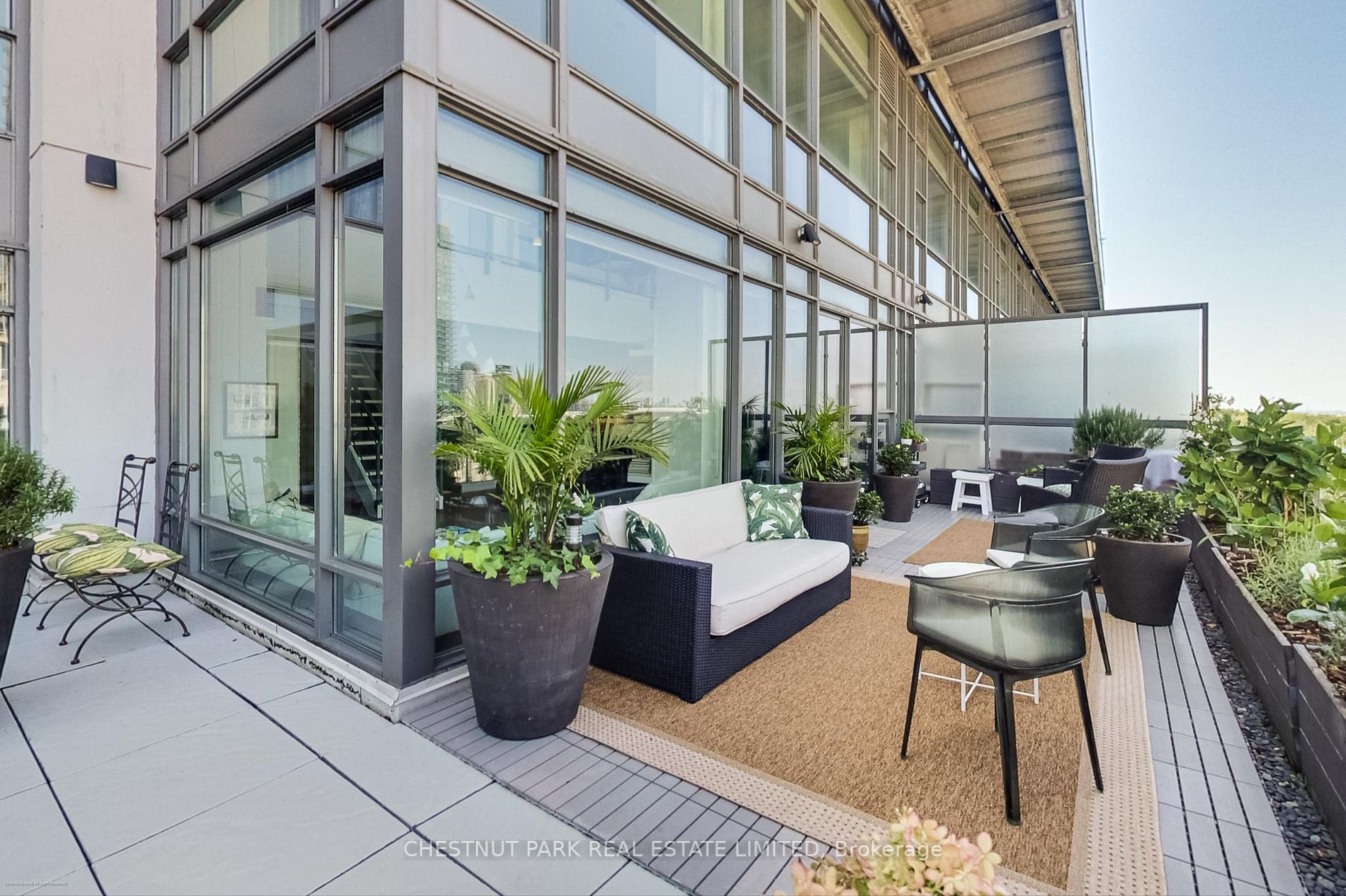 637 Lake Shore Blvd W, #617