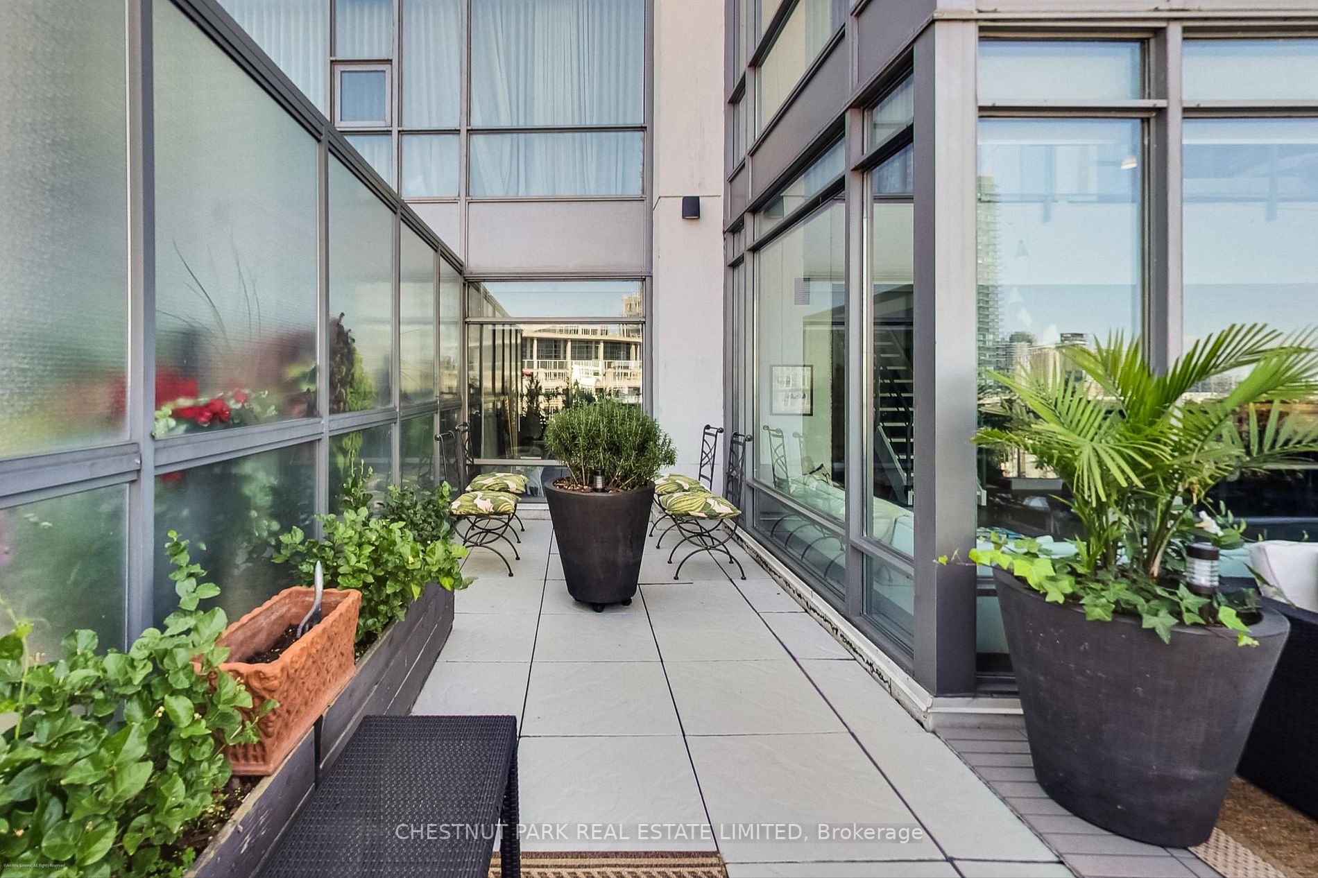 637 Lake Shore Blvd W, #617