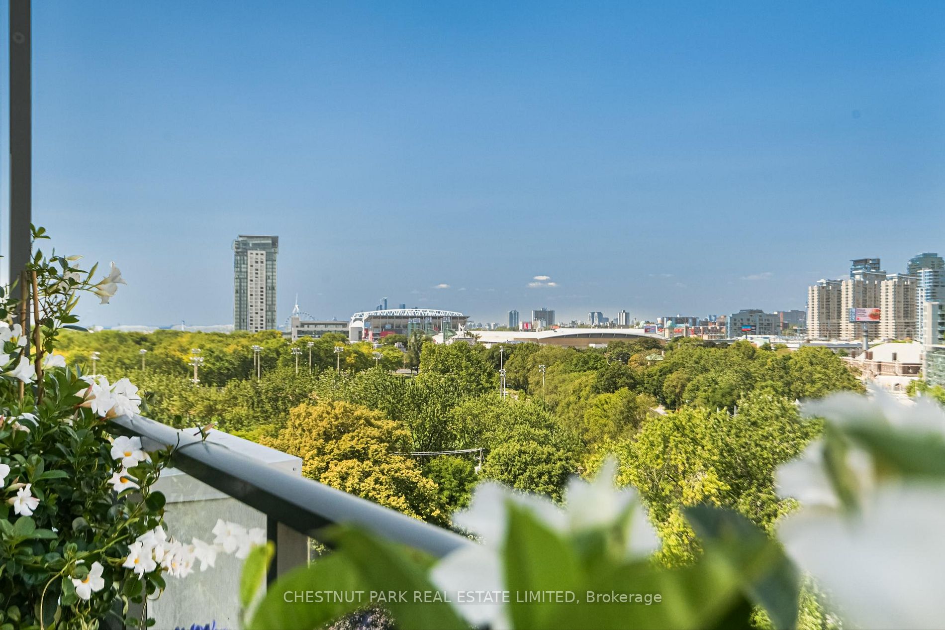 637 Lake Shore Blvd W, #617