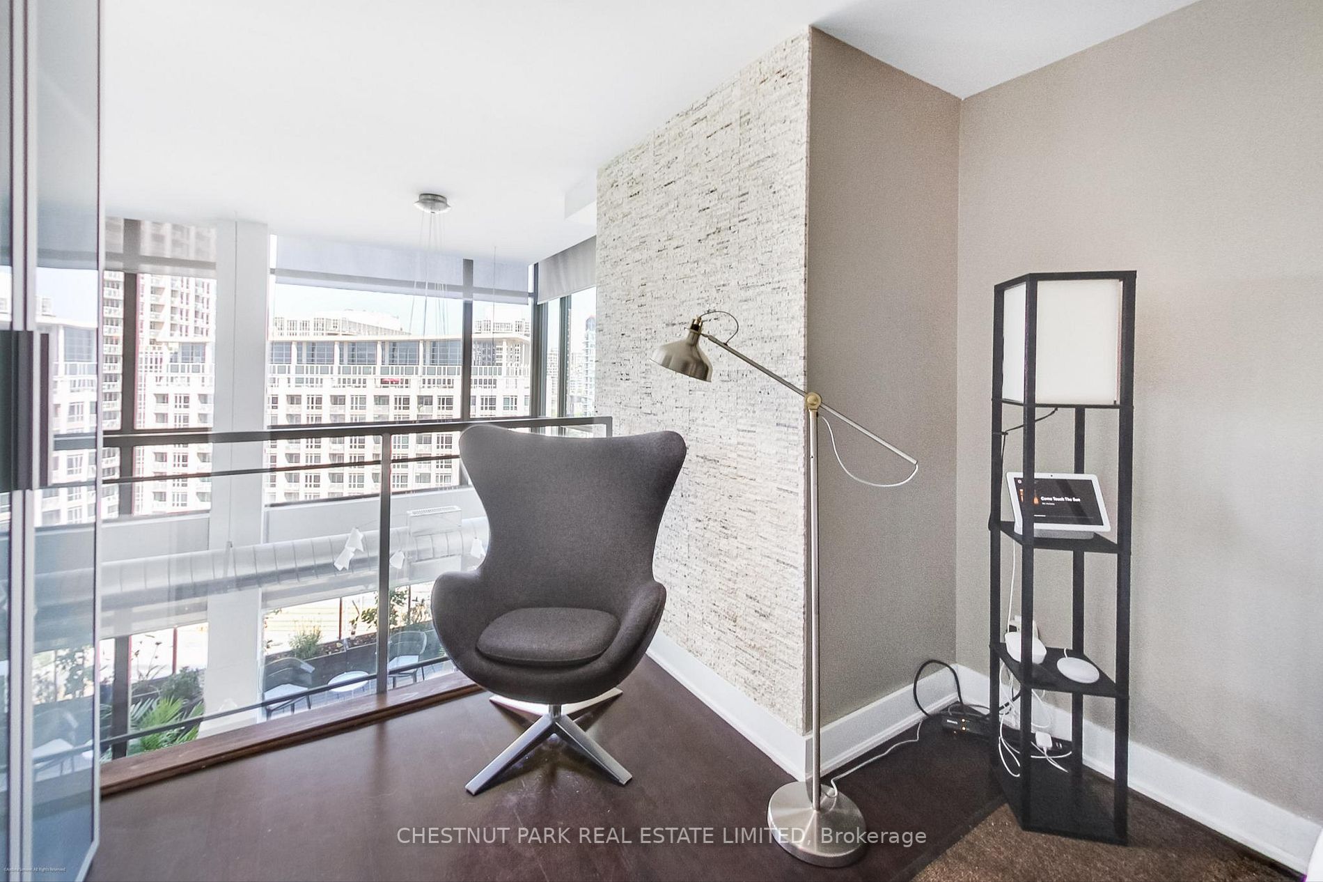 637 Lake Shore Blvd W, #617