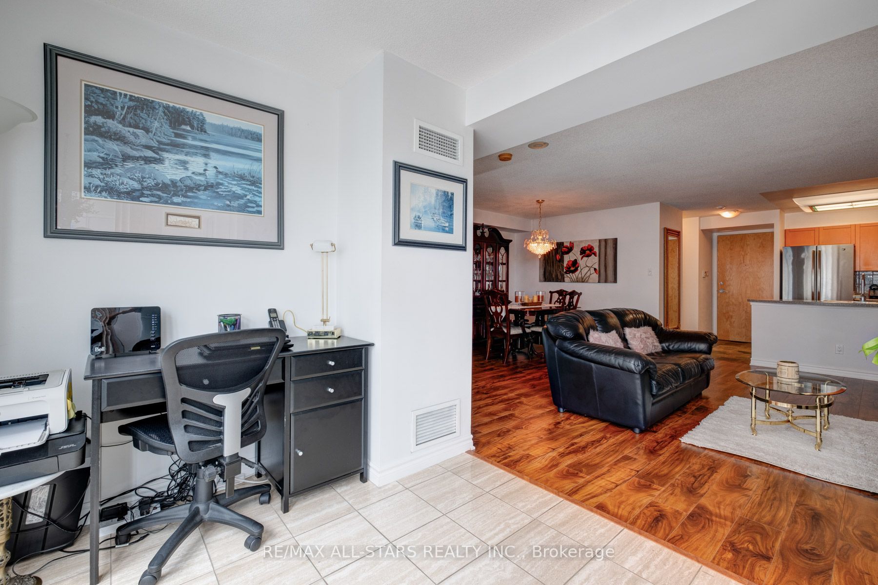 600 Queens Quay West, #815