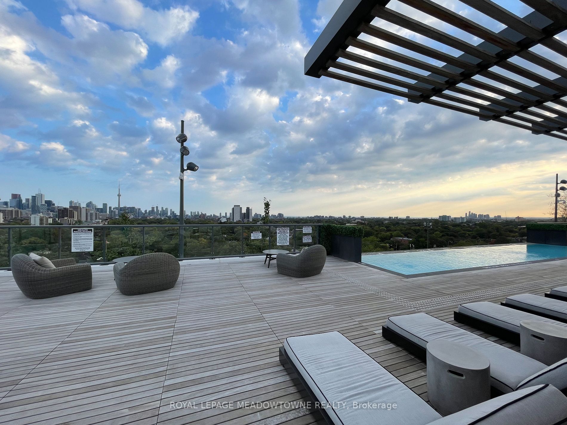 280 Howland Ave, #624