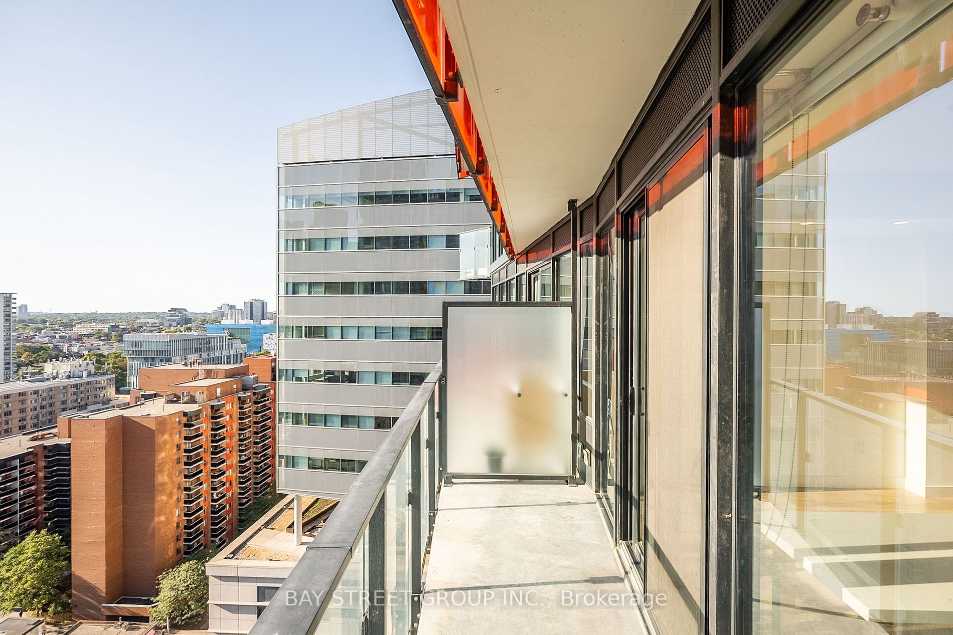 215 Queen St W, #1803