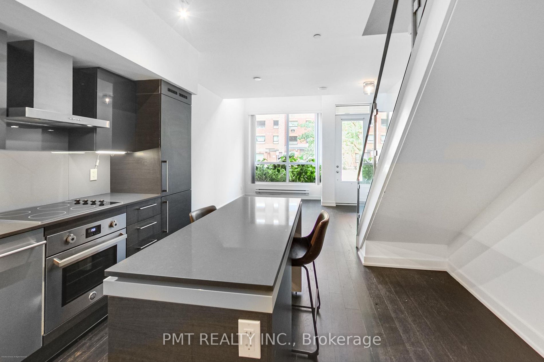 1030 King Street West St W, #103