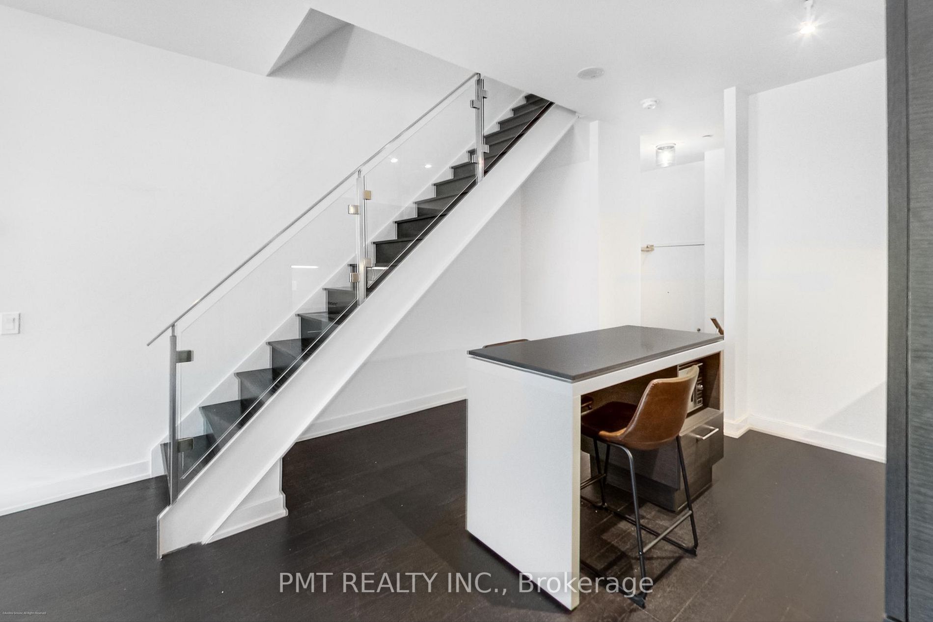 1030 King Street West St W, #103