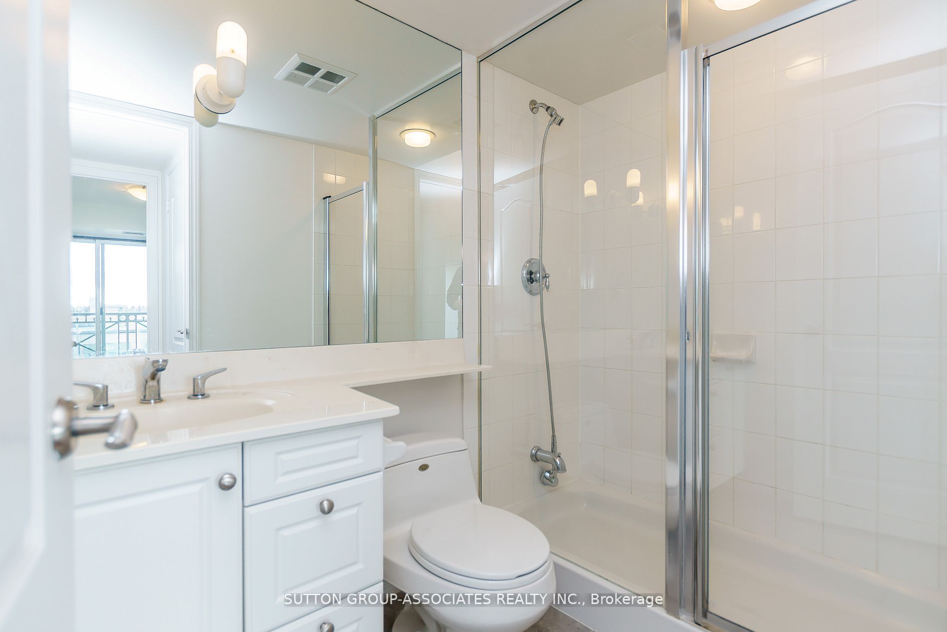 205 The Donway W, #506