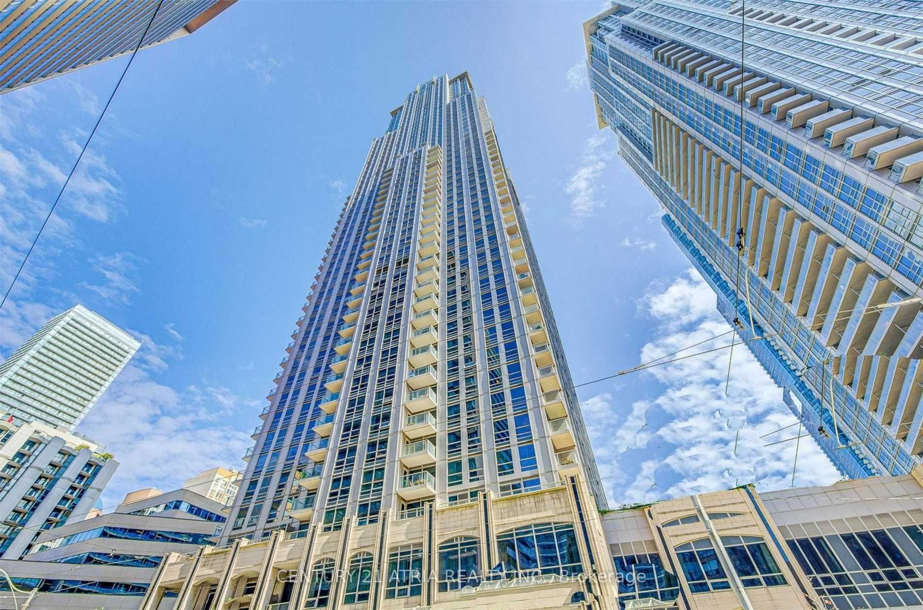 763 Bay St, #4406