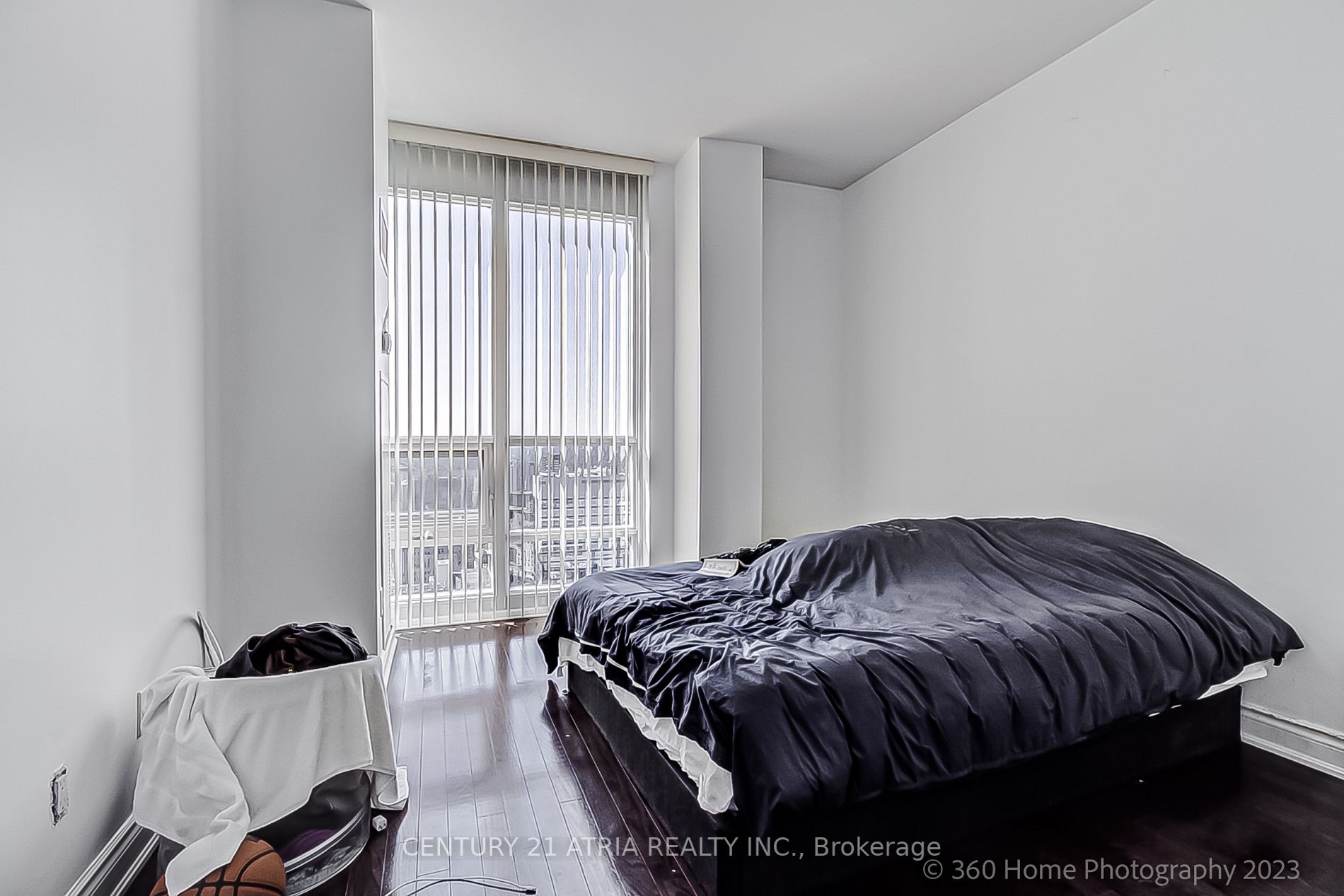 761 Bay St, #4311