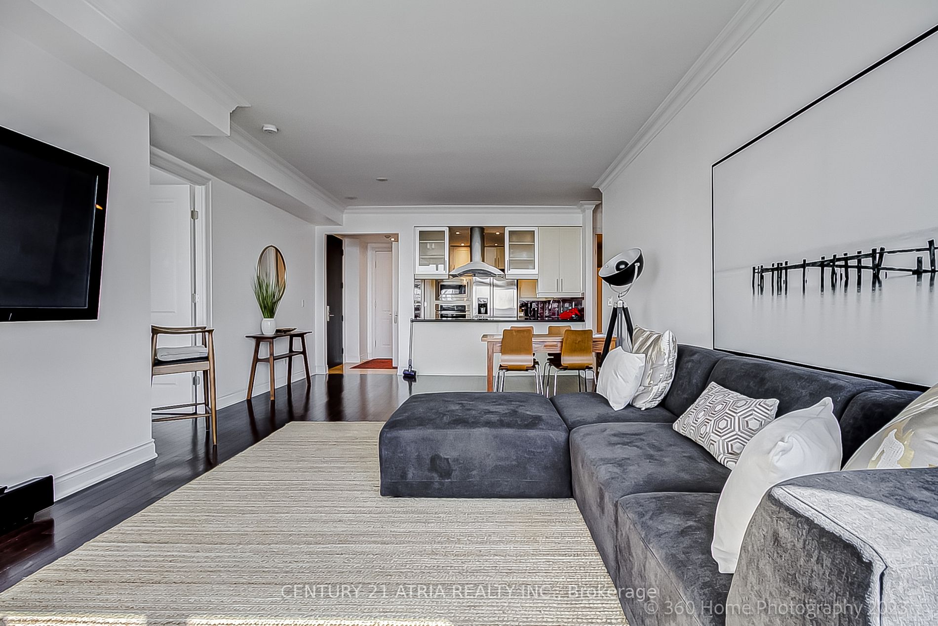 761 Bay St, #4311