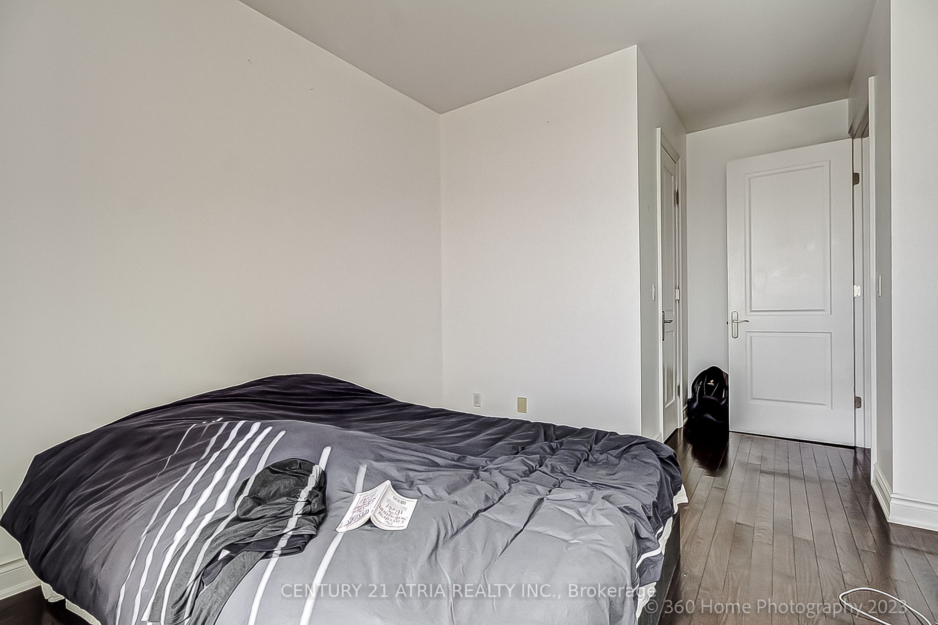 761 Bay St, #4311