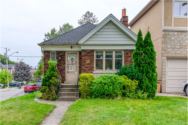 33 Randolph Rd