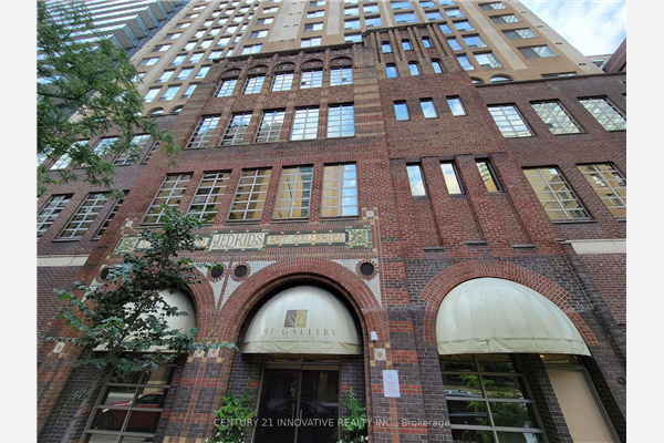 25 Grenville St, Toronto