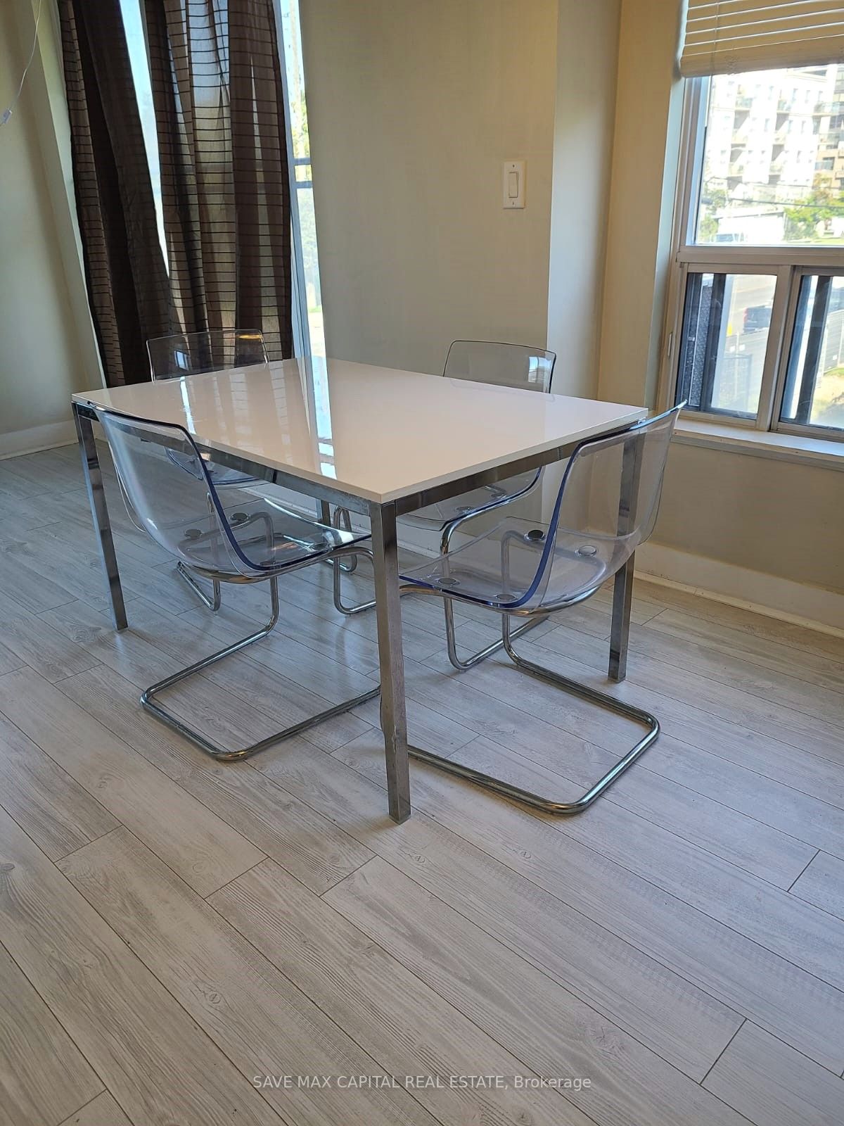 801 Sheppard Ave, #202