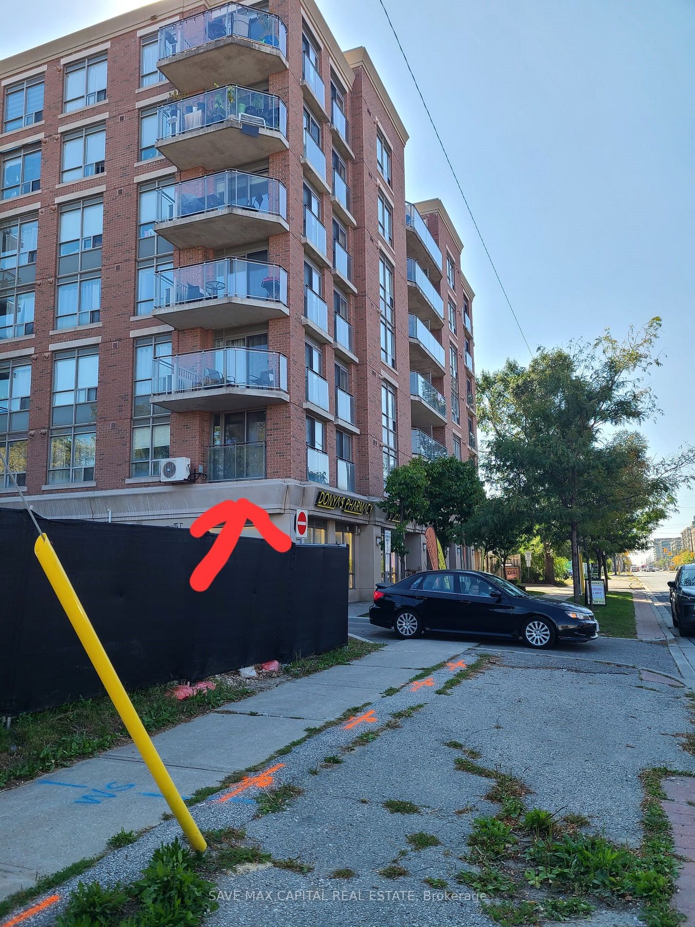 801 Sheppard Ave, #202