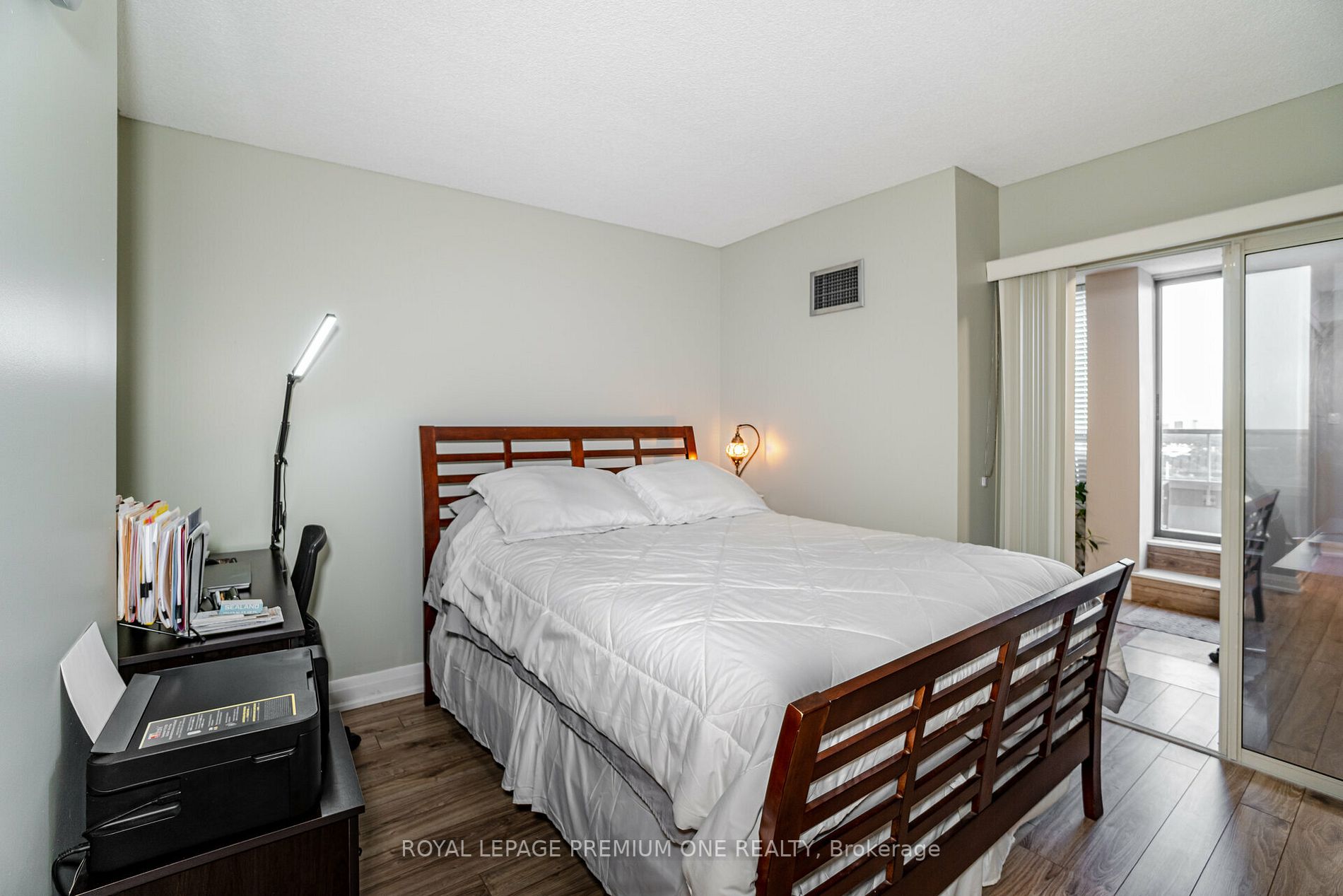 195 Wynford Dr, #2503