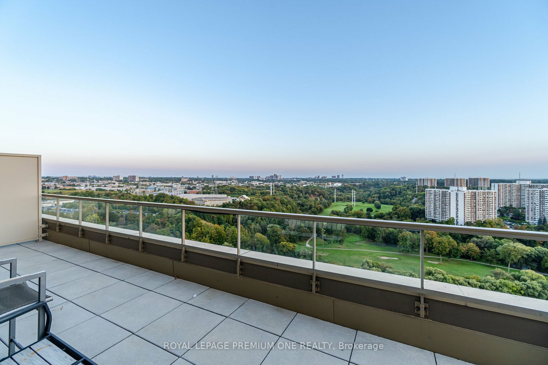 195 Wynford Dr, #2503