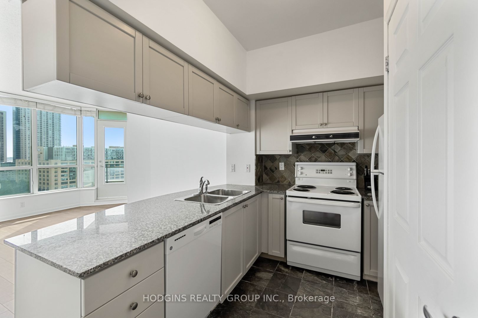 230 Queens Quay W, #1518