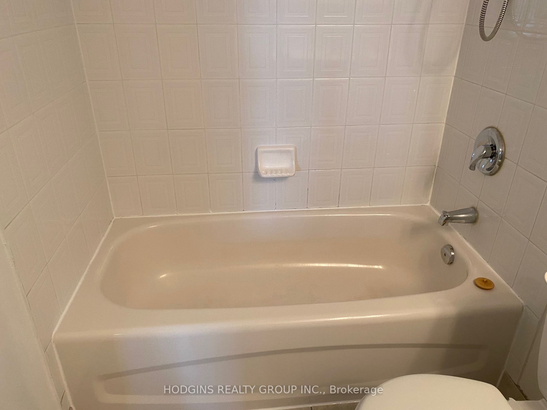 230 Queens Quay W, #1518