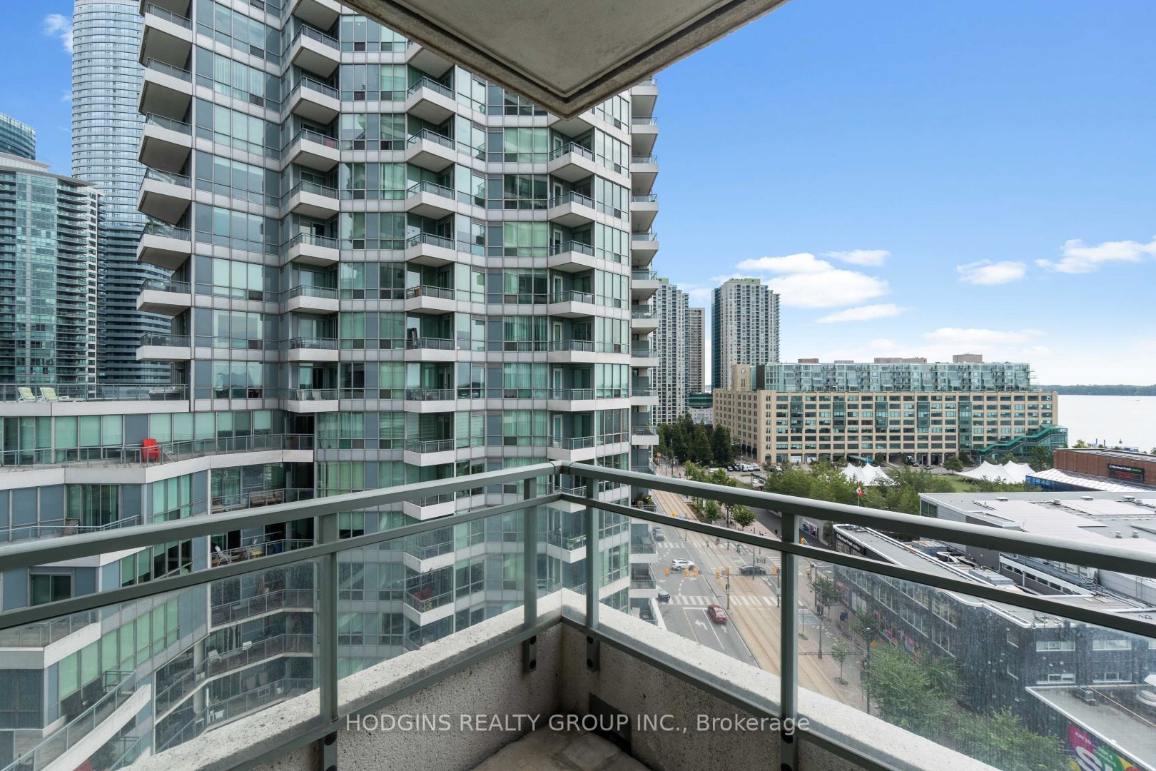 230 Queens Quay W, #1518