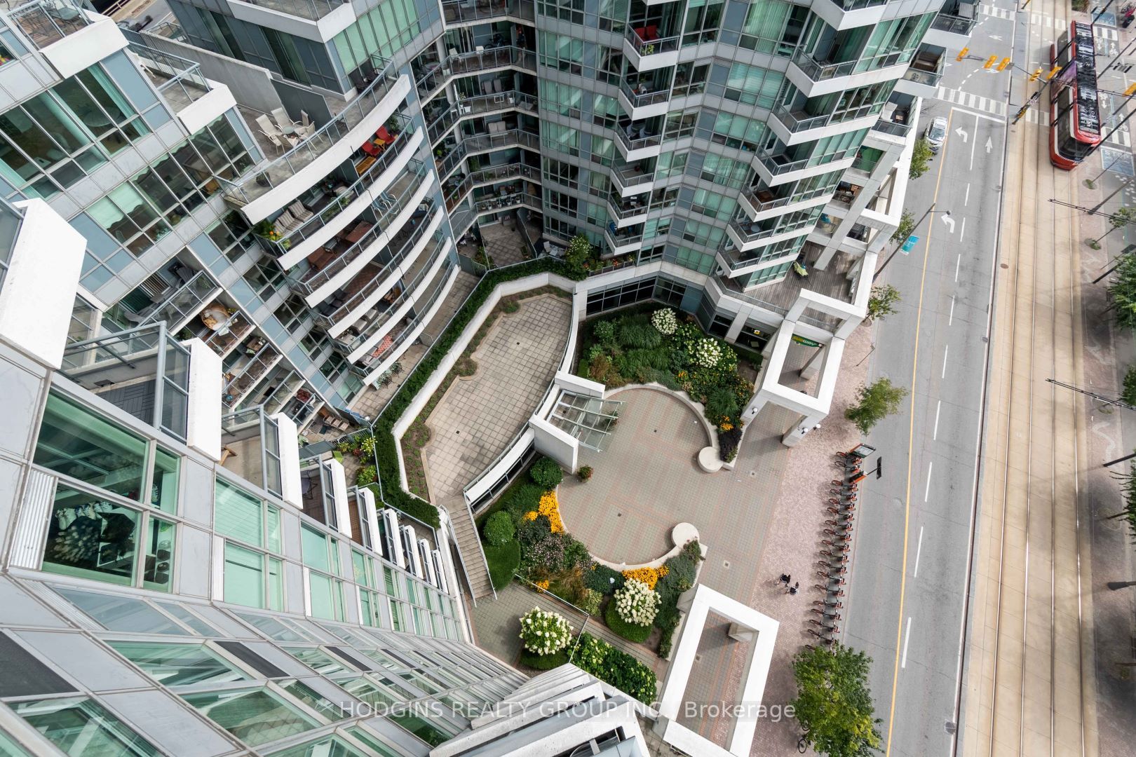 230 Queens Quay W, #1518